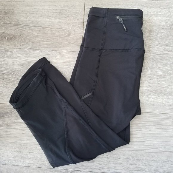 lululemon athletica Pants - LULULEMON Mid Rise Run With The Sun Crop | Black 2